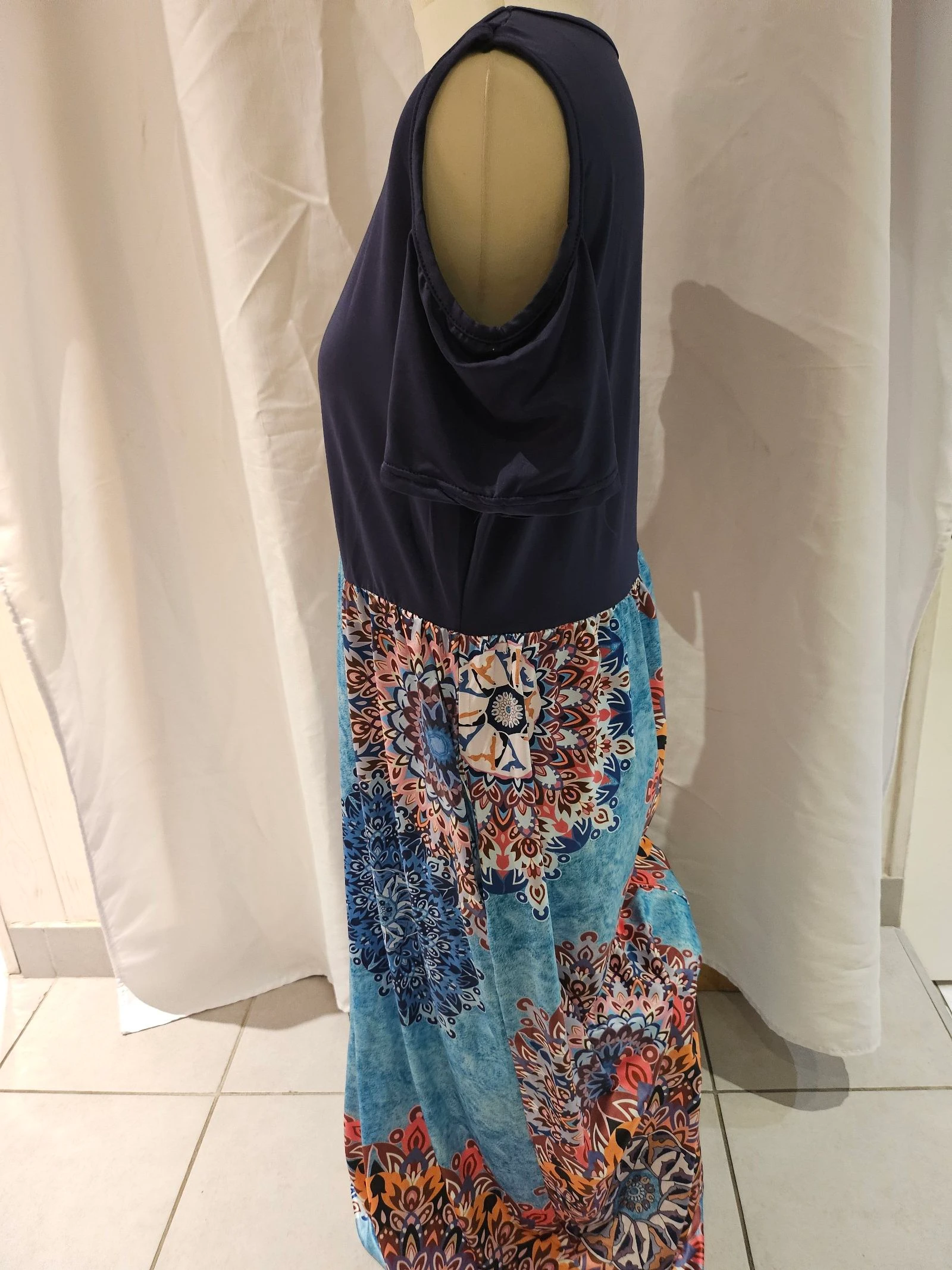 Lange zomerjurk Maat L – photo 3